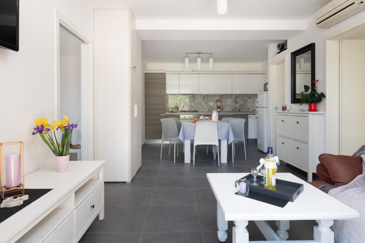 Seaside Apartment Kamelia Mimice Extérieur photo